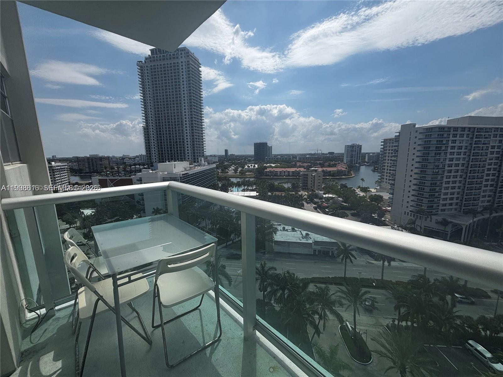 3901 S Ocean Drive 15p Property Photo 23