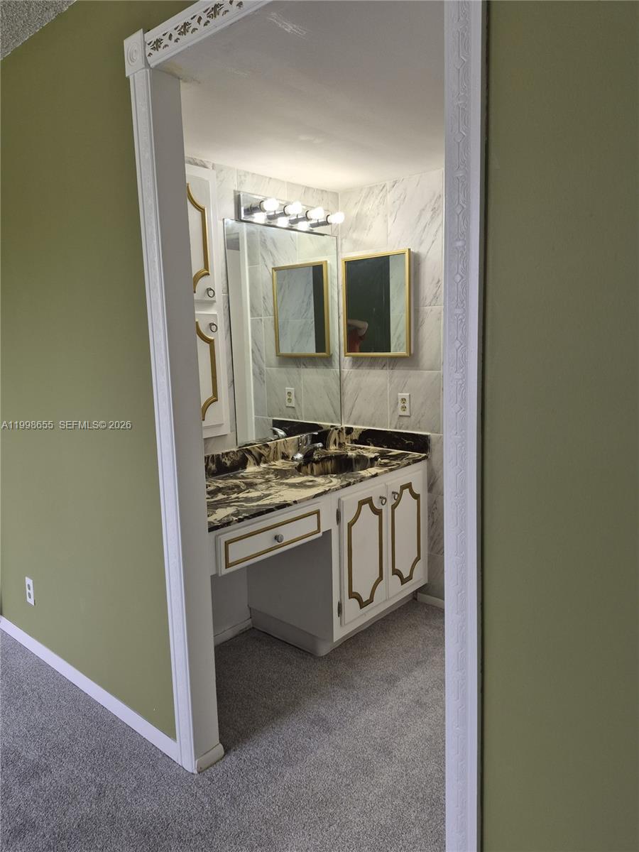 1402 Nw 80th Avenue 205 Property Photo 10