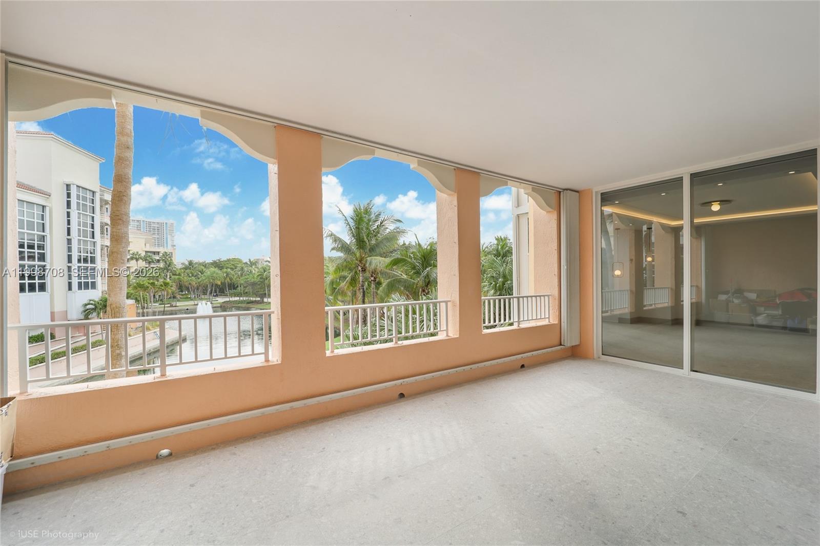 A11998708 Property Photo 32