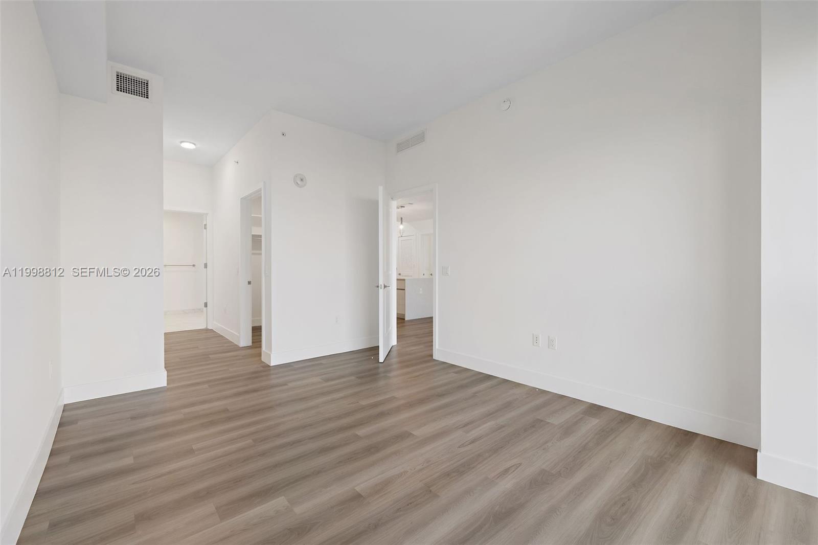 101 Diplomat Parkway 1004 Property Photo 22
