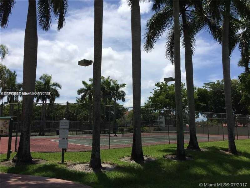 17268 Nw 60th Court Property Photo 28