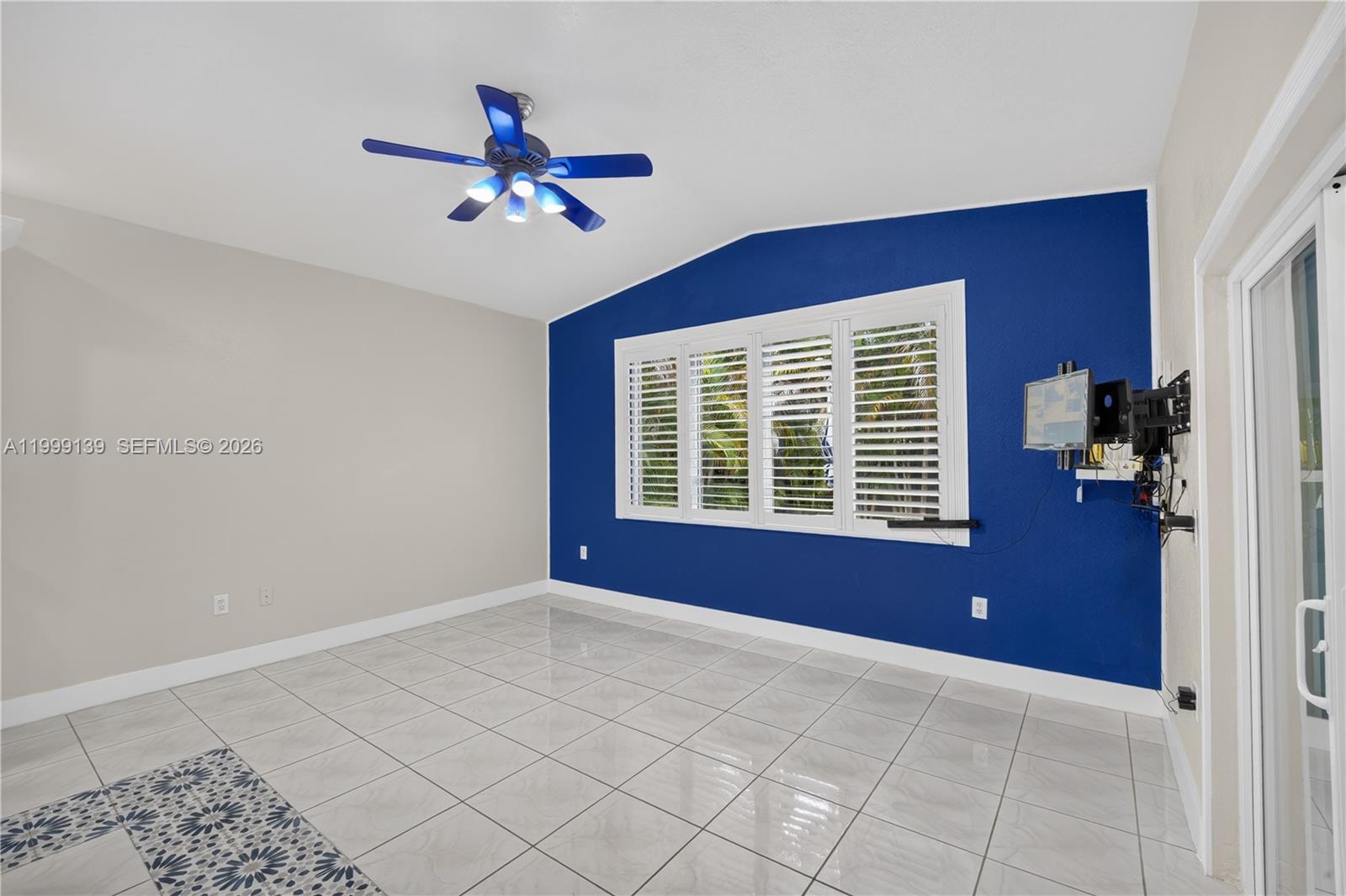 6931 Sw 159th Place Property Photo 10