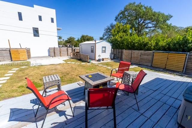 A11999148 Property Photo 13
