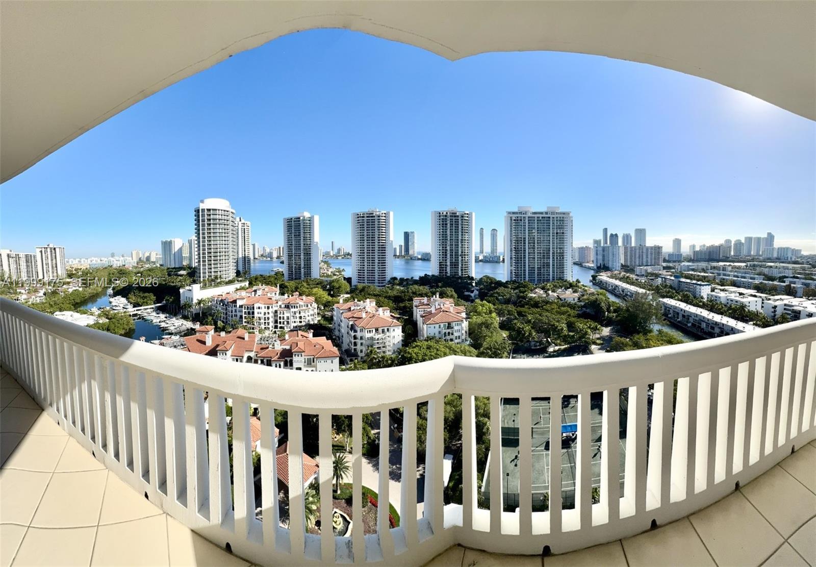 2000 Island Boulevard 1801 Property Photo 45