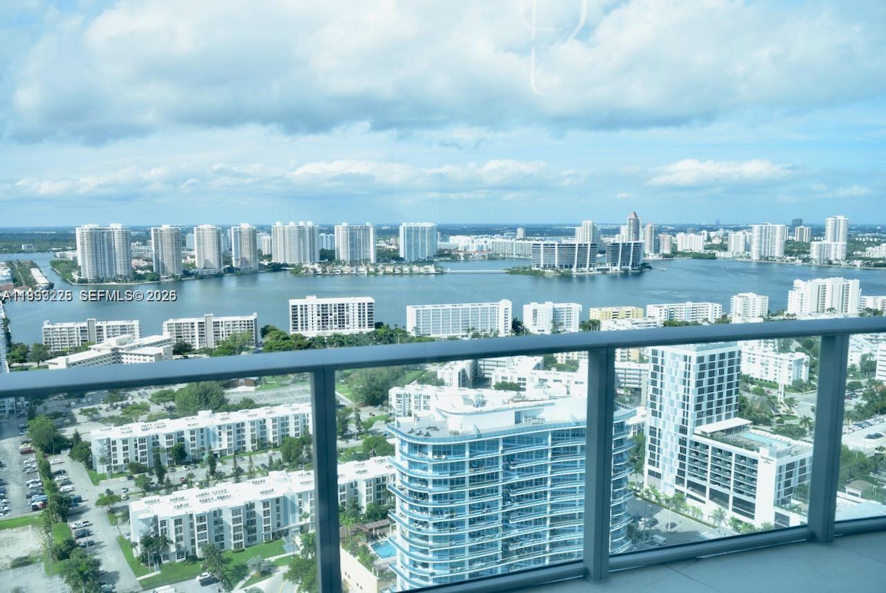 17475 Collins Avenue 2802 Property Photo 2