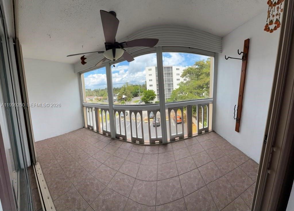 A11999260 Property Photo 8