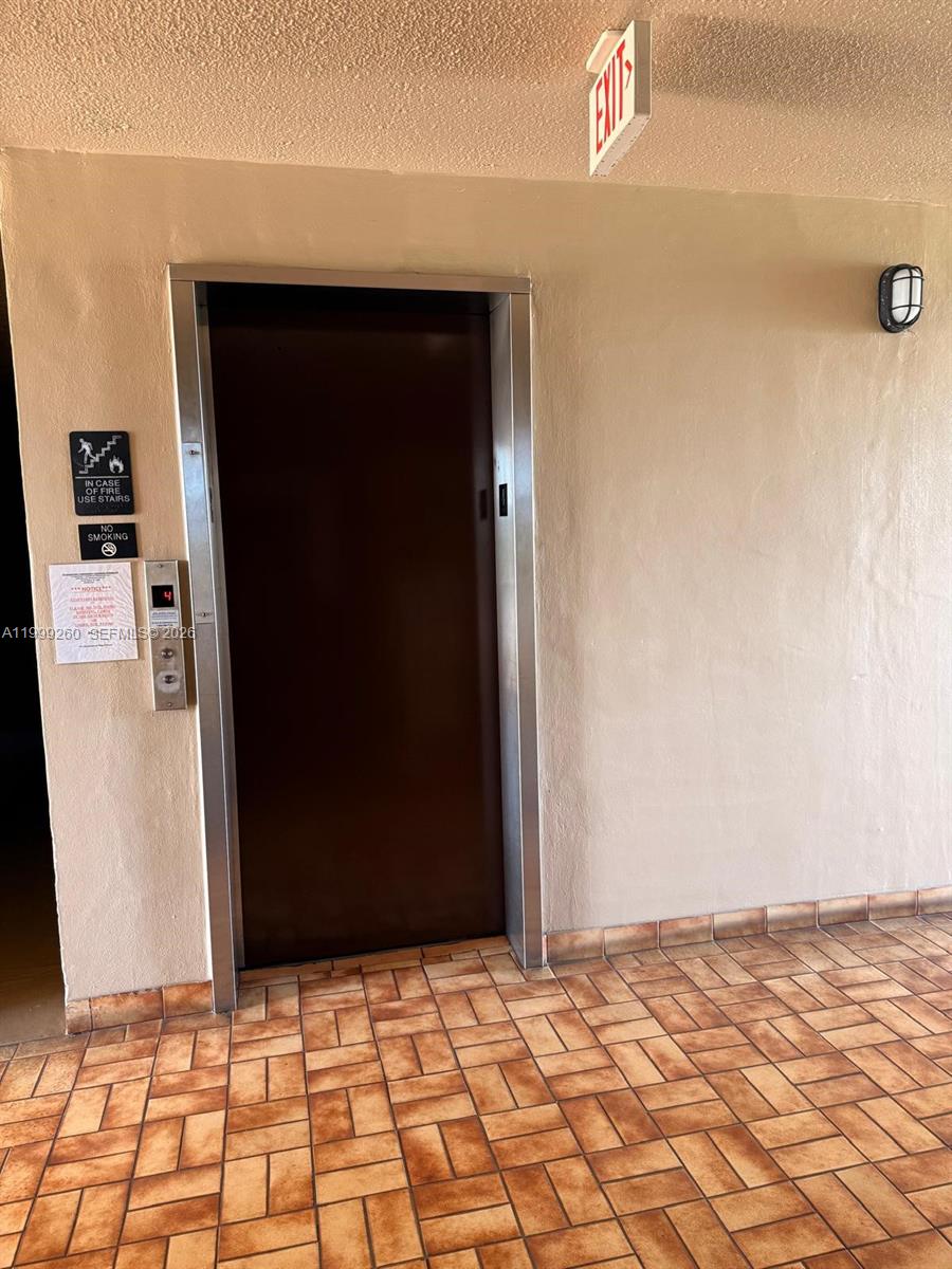 A11999260 Property Photo 34