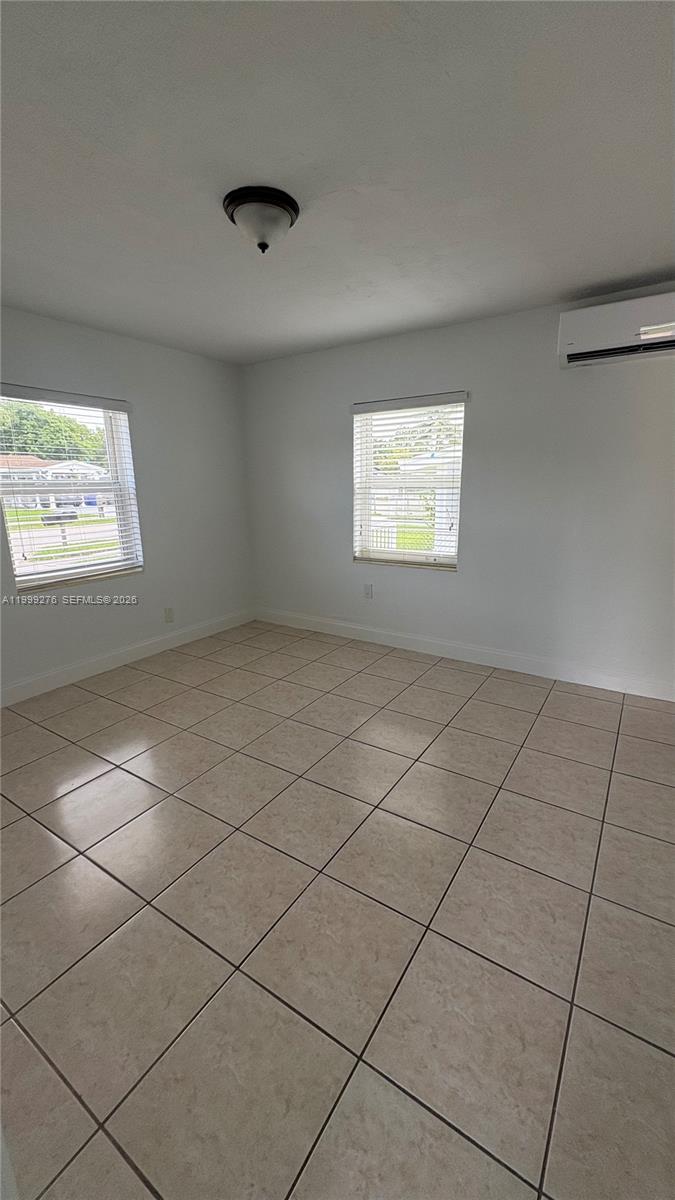 A11999276 Property Photo 15