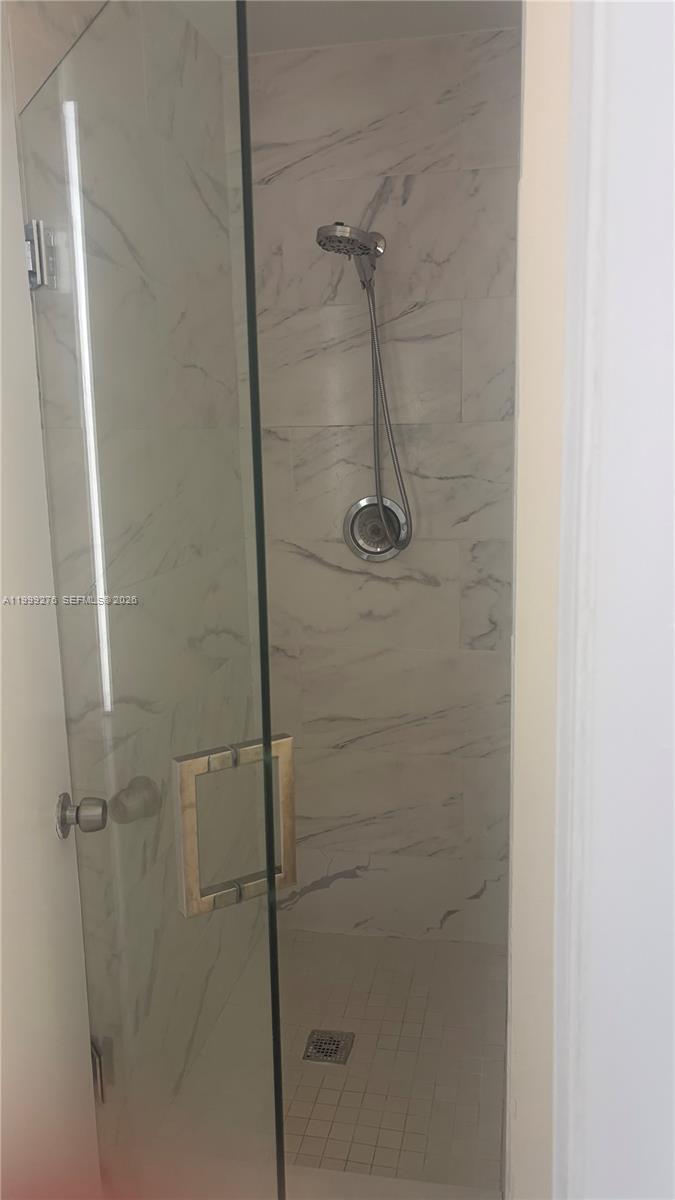 A11999276 Property Photo 22