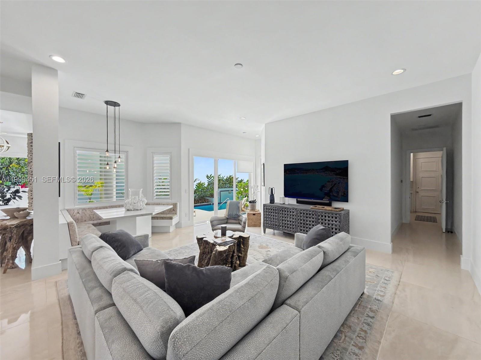13689 Deering Bay Drive Property Photo 29