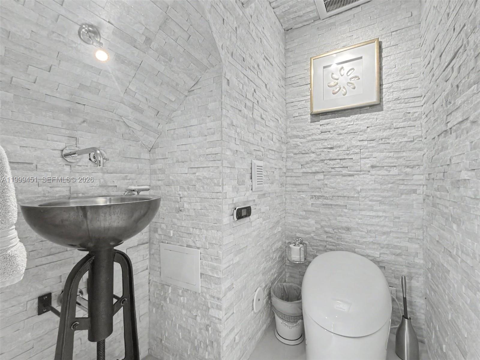 13689 Deering Bay Drive Property Photo 31