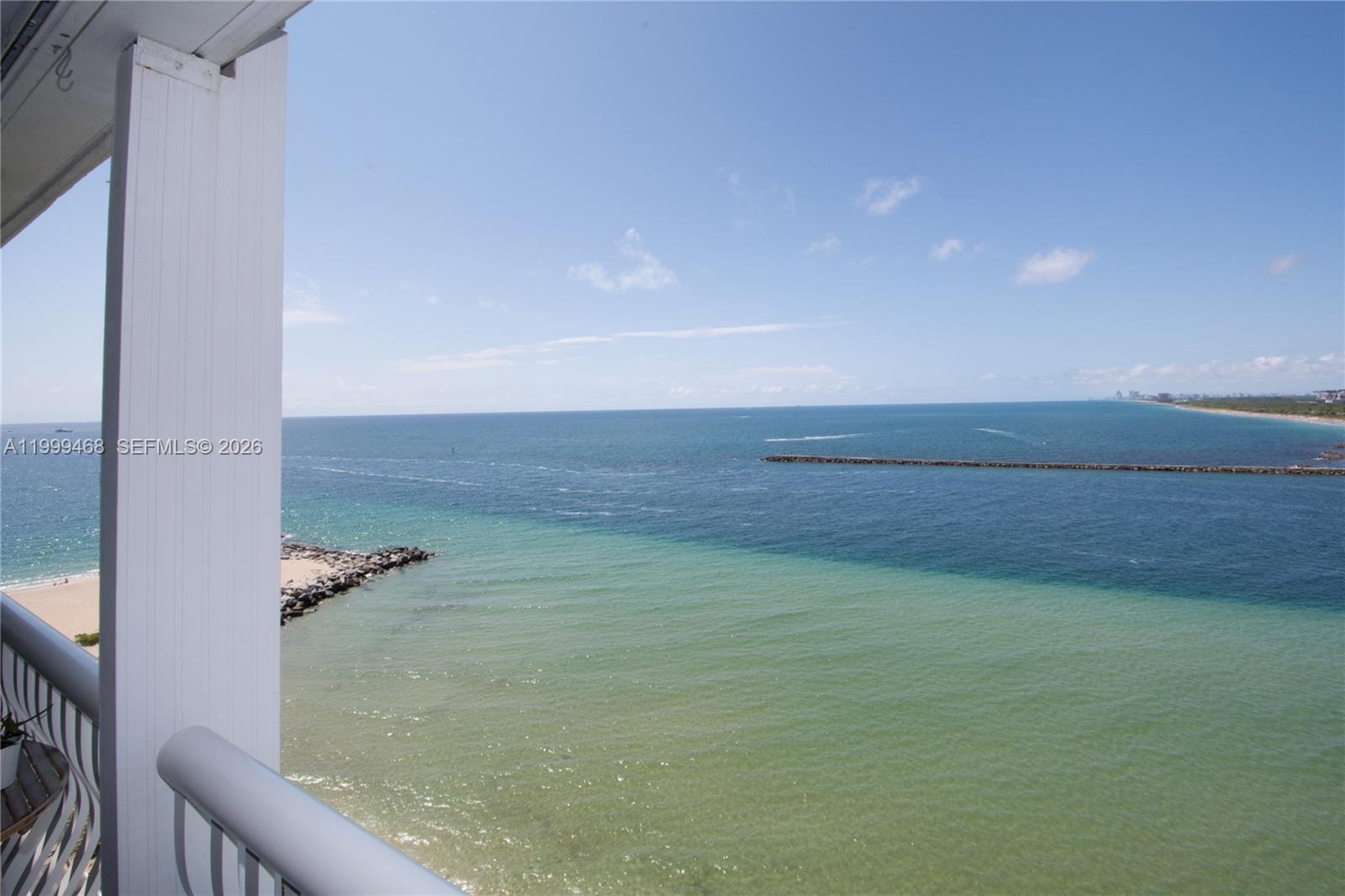 2200 S Ocean Lane 1004 Property Photo 3