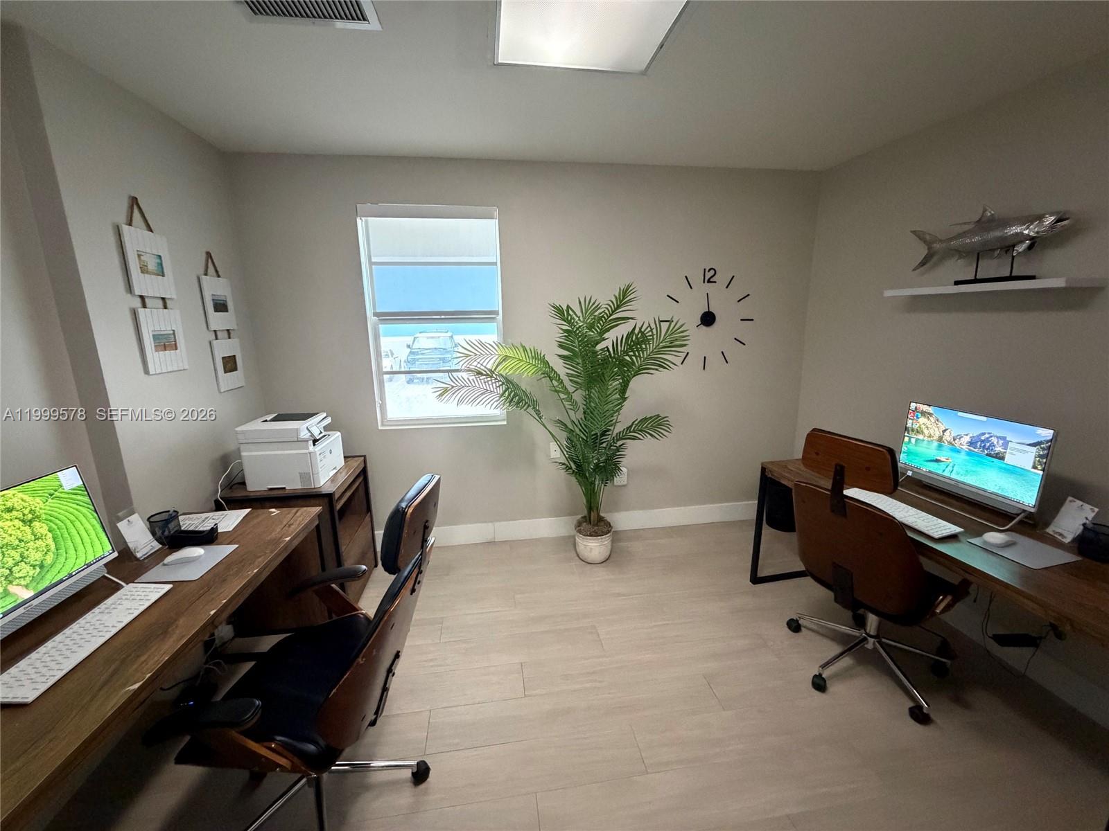 6917 Collins Avenue 806 Property Photo 17