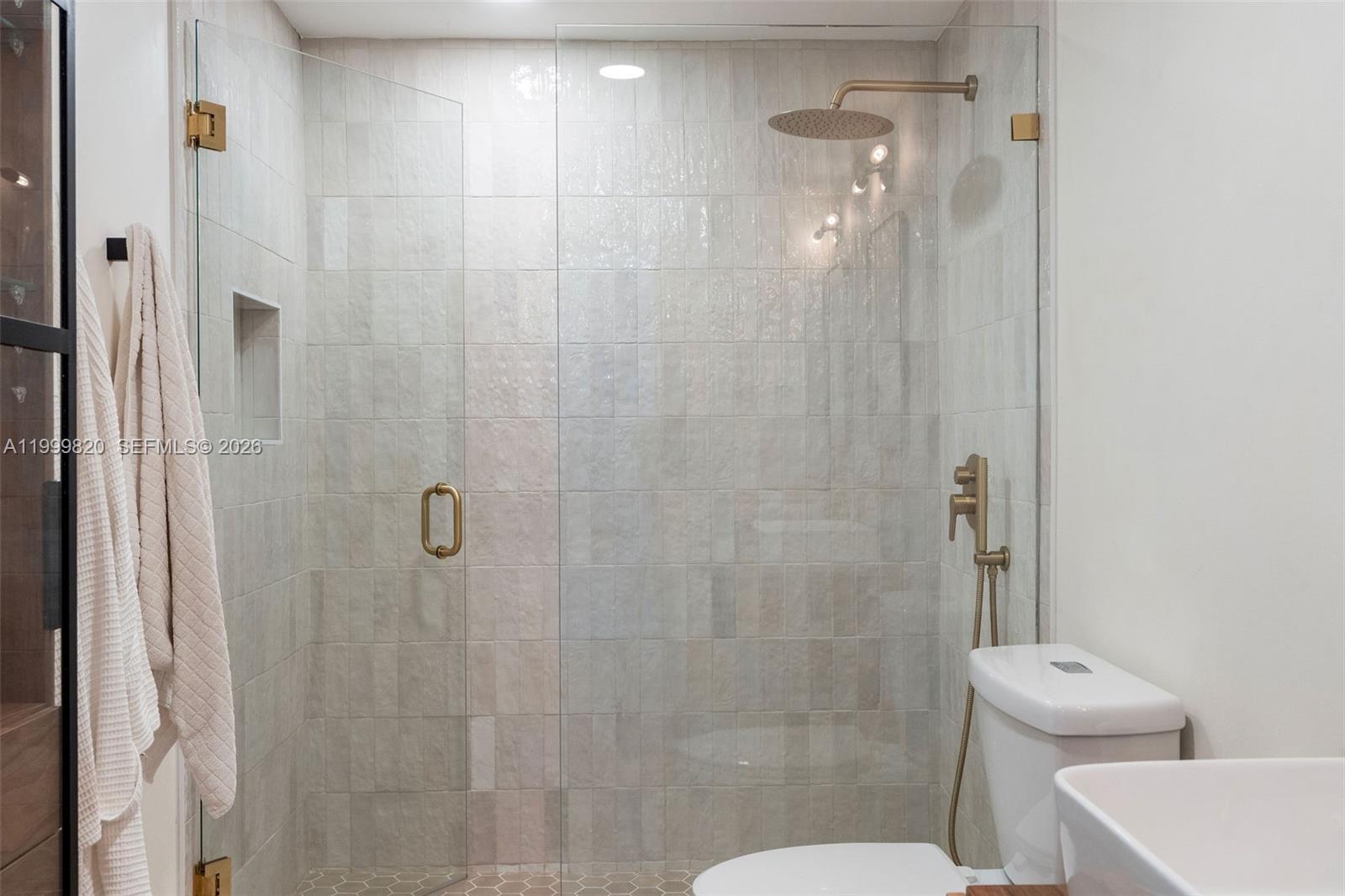2650 Sw 37th Avenue 406 Property Photo 12