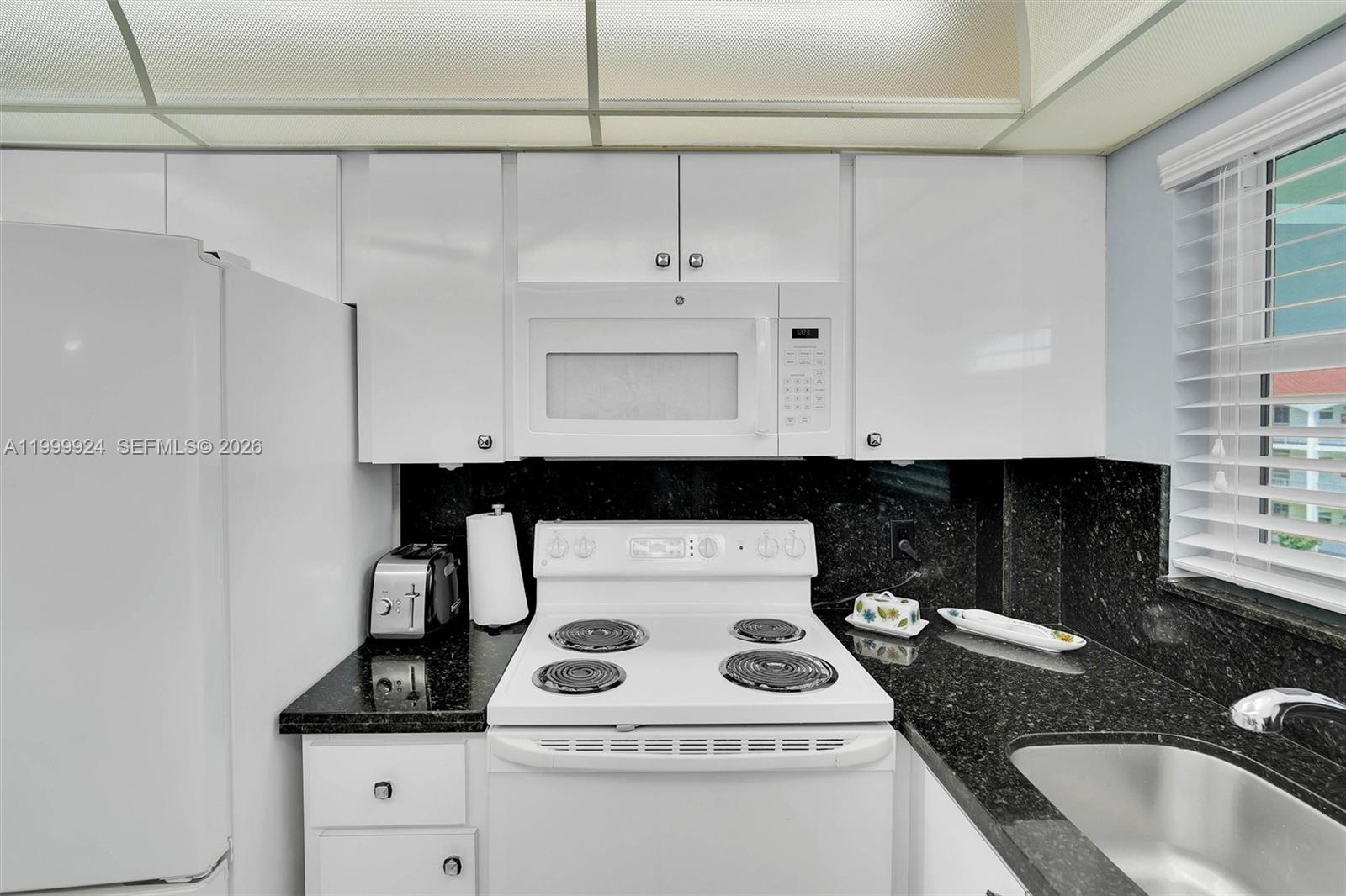 580 Egret Drive 303 Property Photo 27