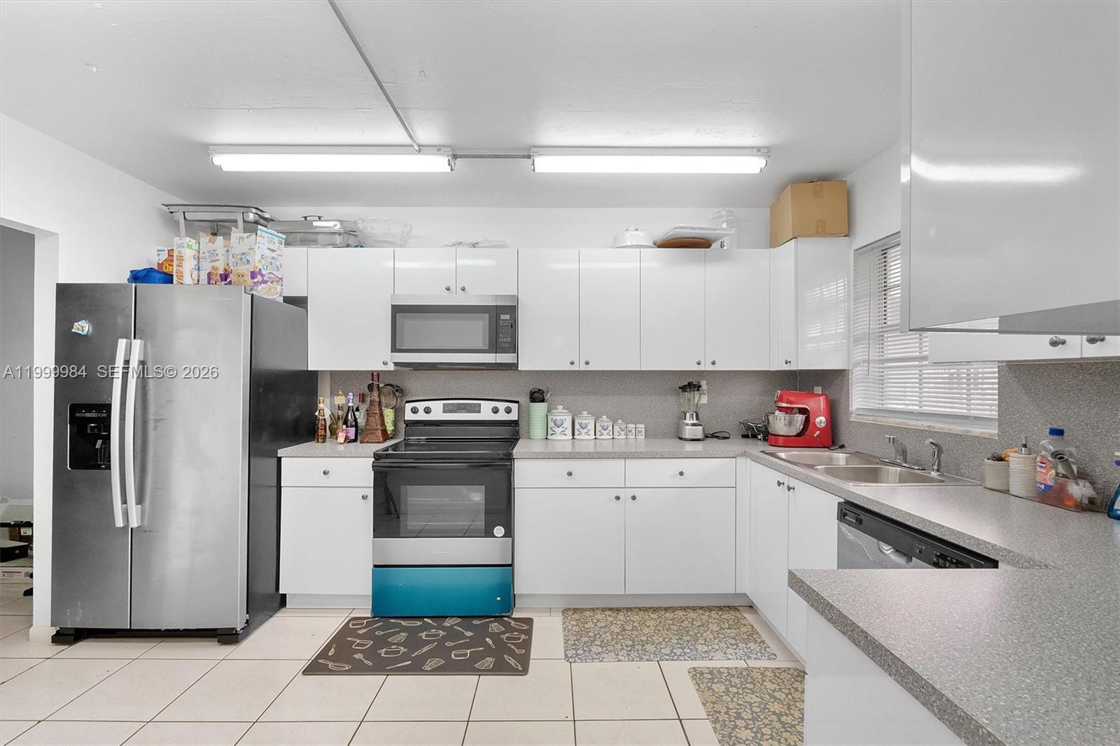 3100 Coral Springs Drive 1h Property Photo 6