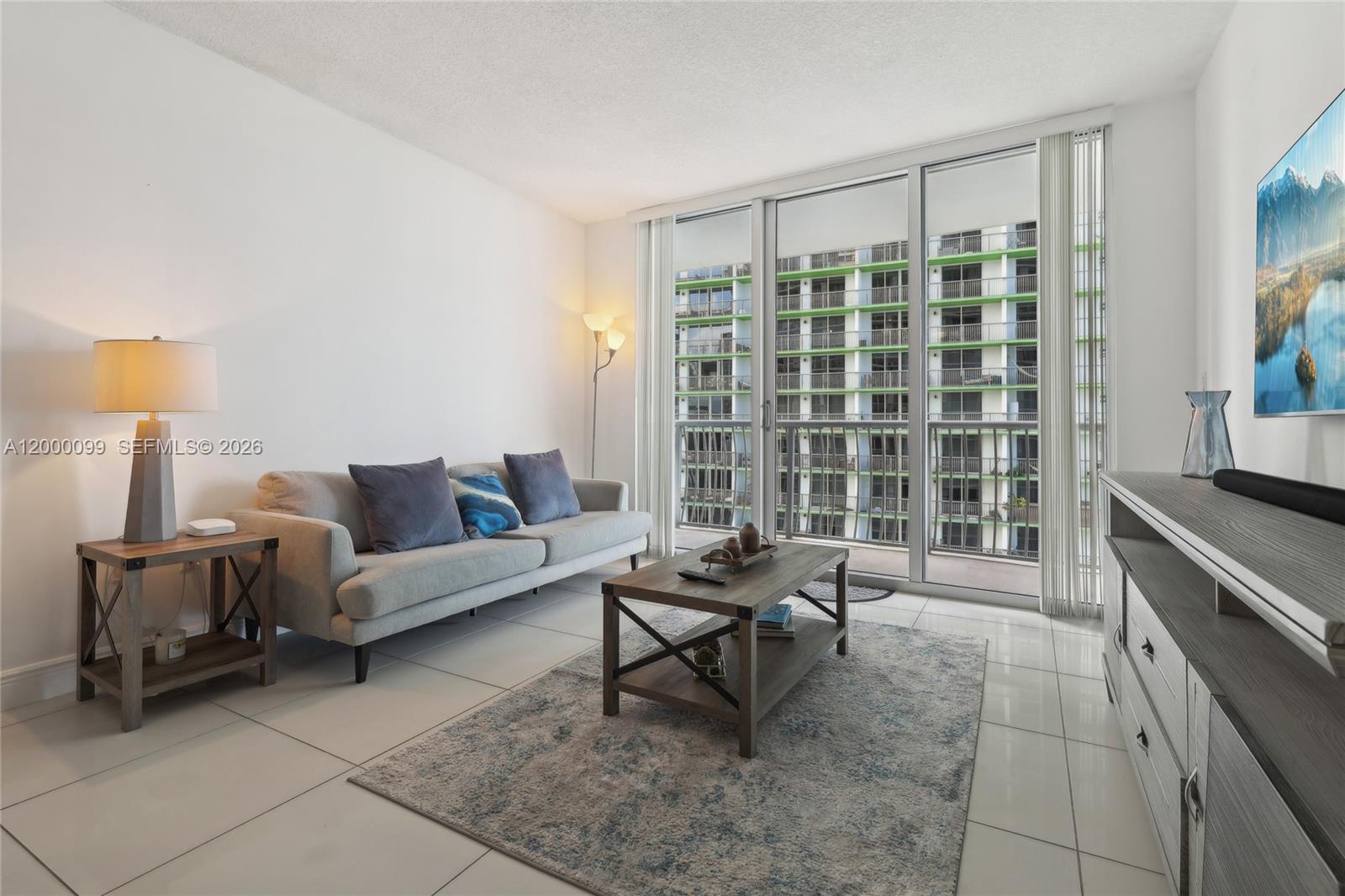 1750 N Bayshore Drive 2805 Property Photo 6