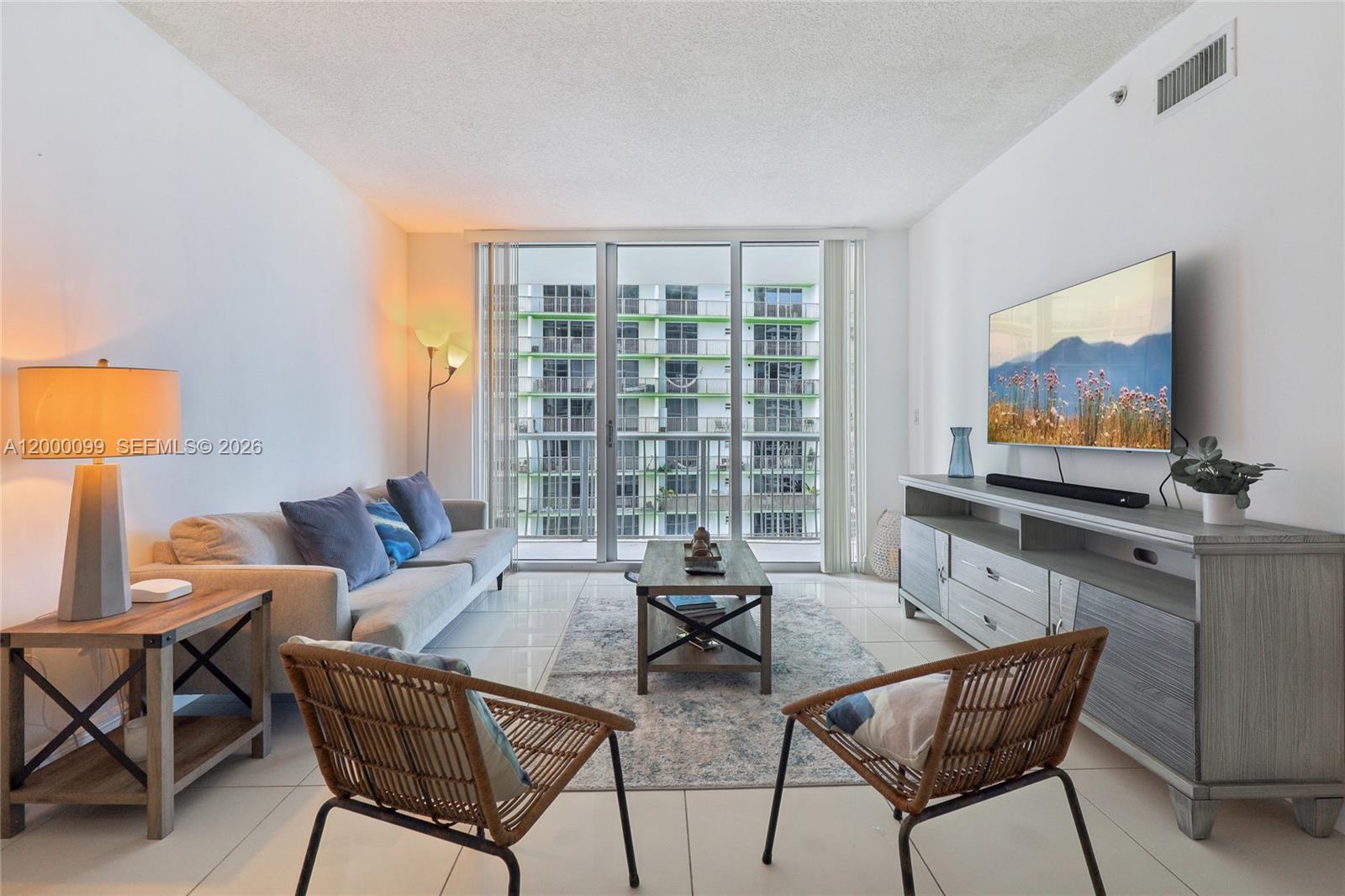 1750 N Bayshore Drive 2805 Property Photo 7