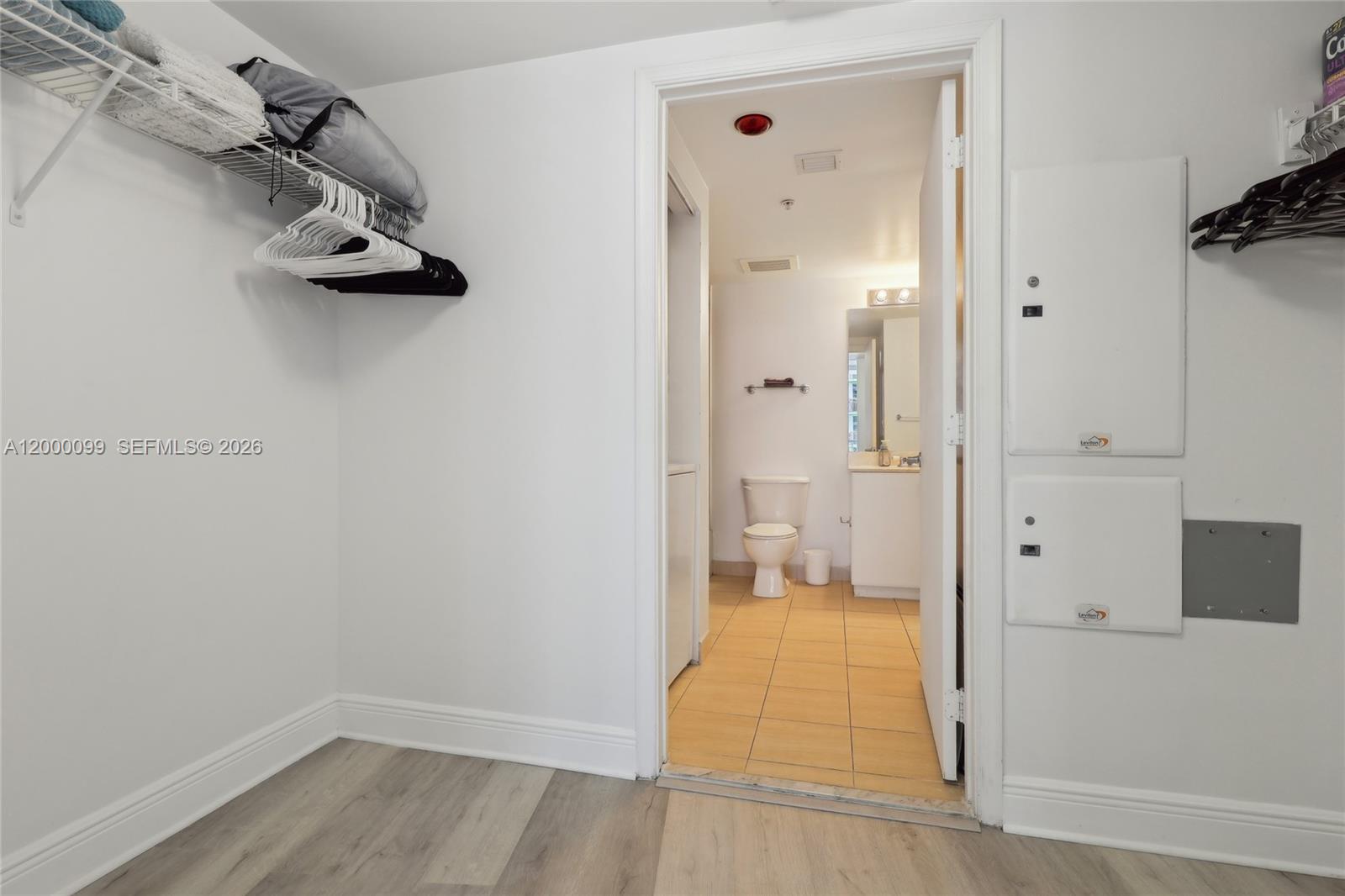 1750 N Bayshore Drive 2805 Property Photo 22