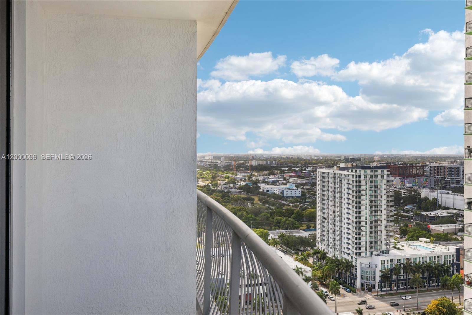 1750 N Bayshore Drive 2805 Property Photo 34
