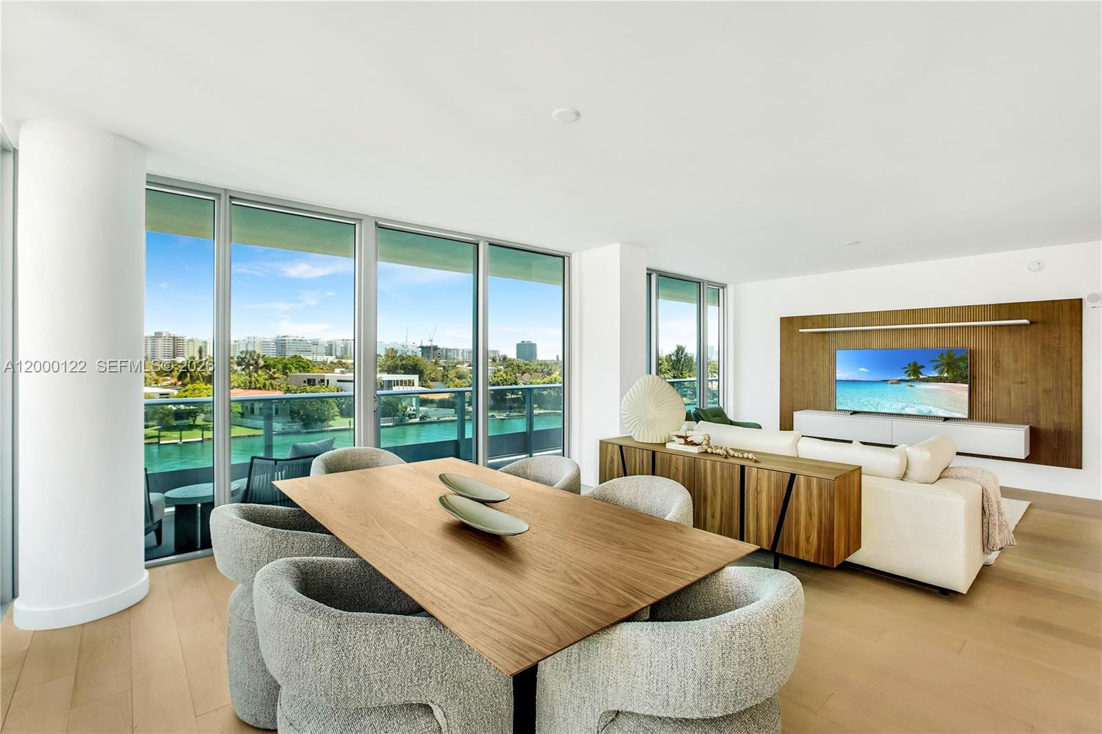 A12000122 Property Photo 9