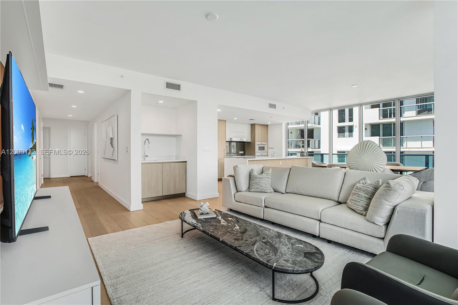 A12000122 Property Photo 12