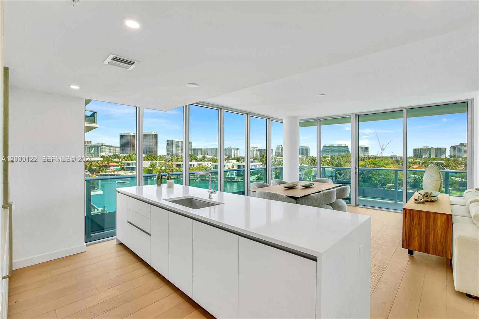 A12000122 Property Photo 15