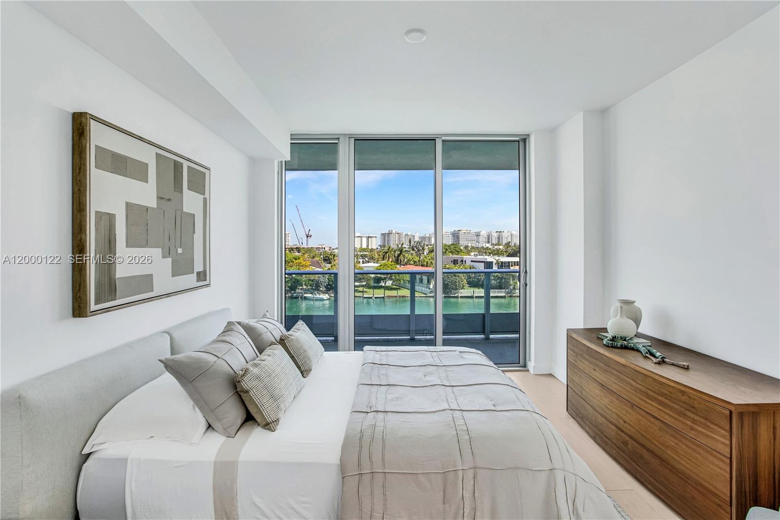 A12000122 Property Photo 25