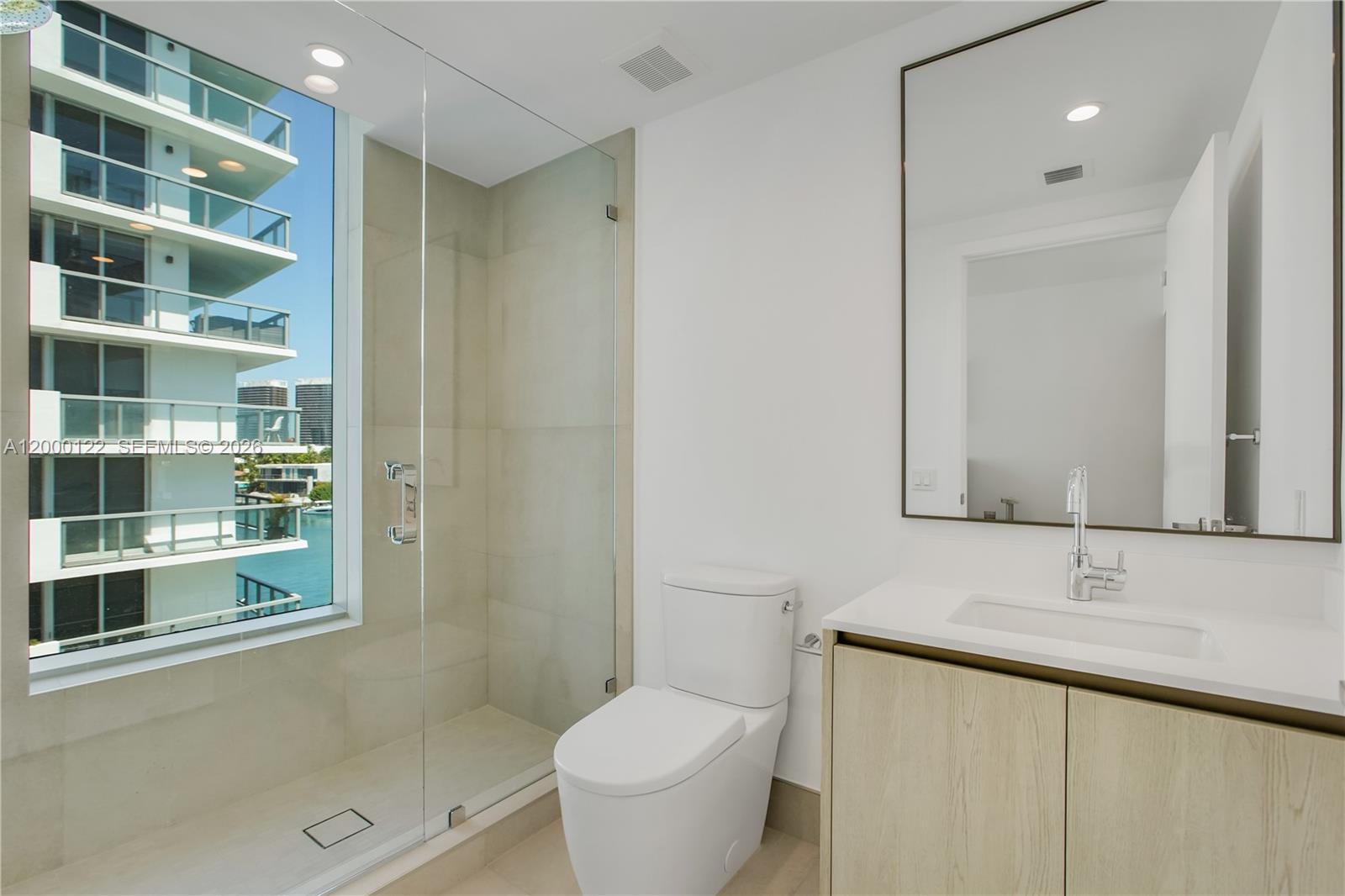 A12000122 Property Photo 30
