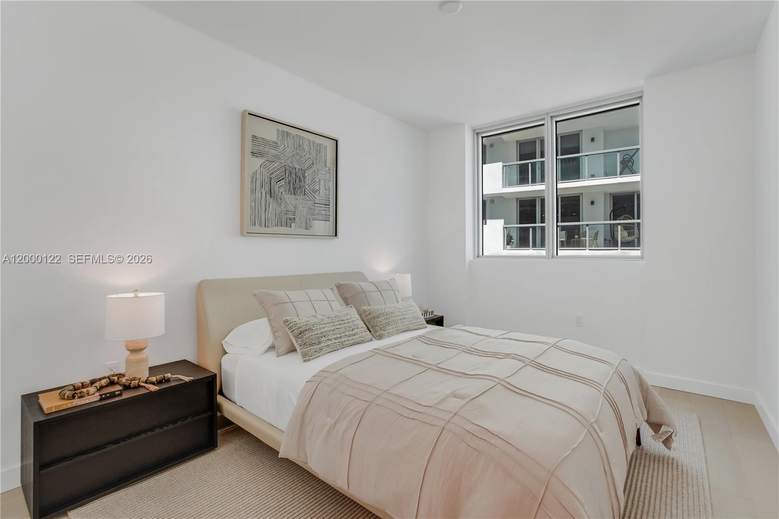 A12000122 Property Photo 34