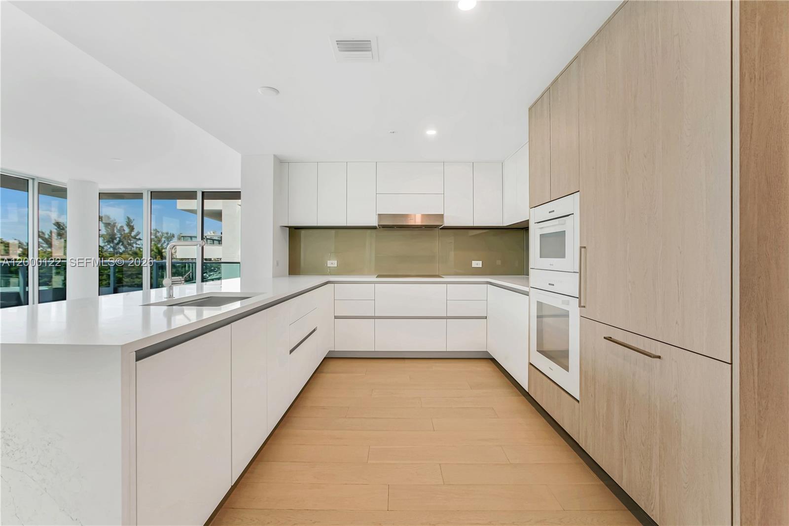 A12000122 Property Photo 37