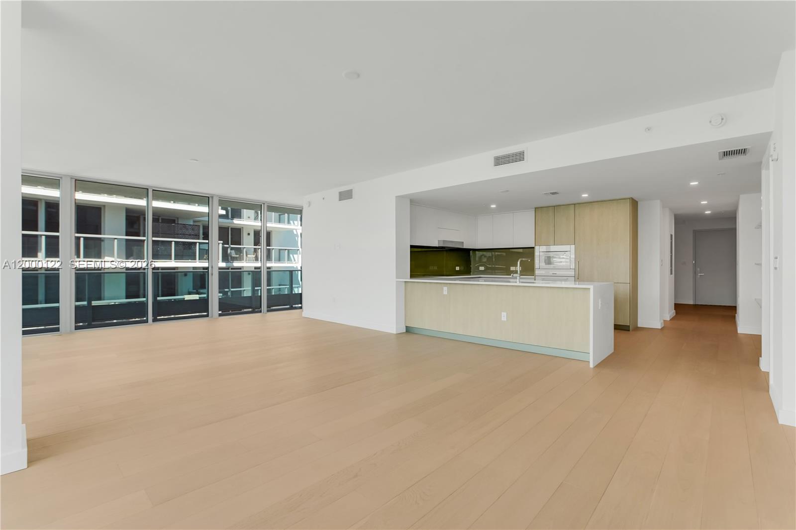 A12000122 Property Photo 38