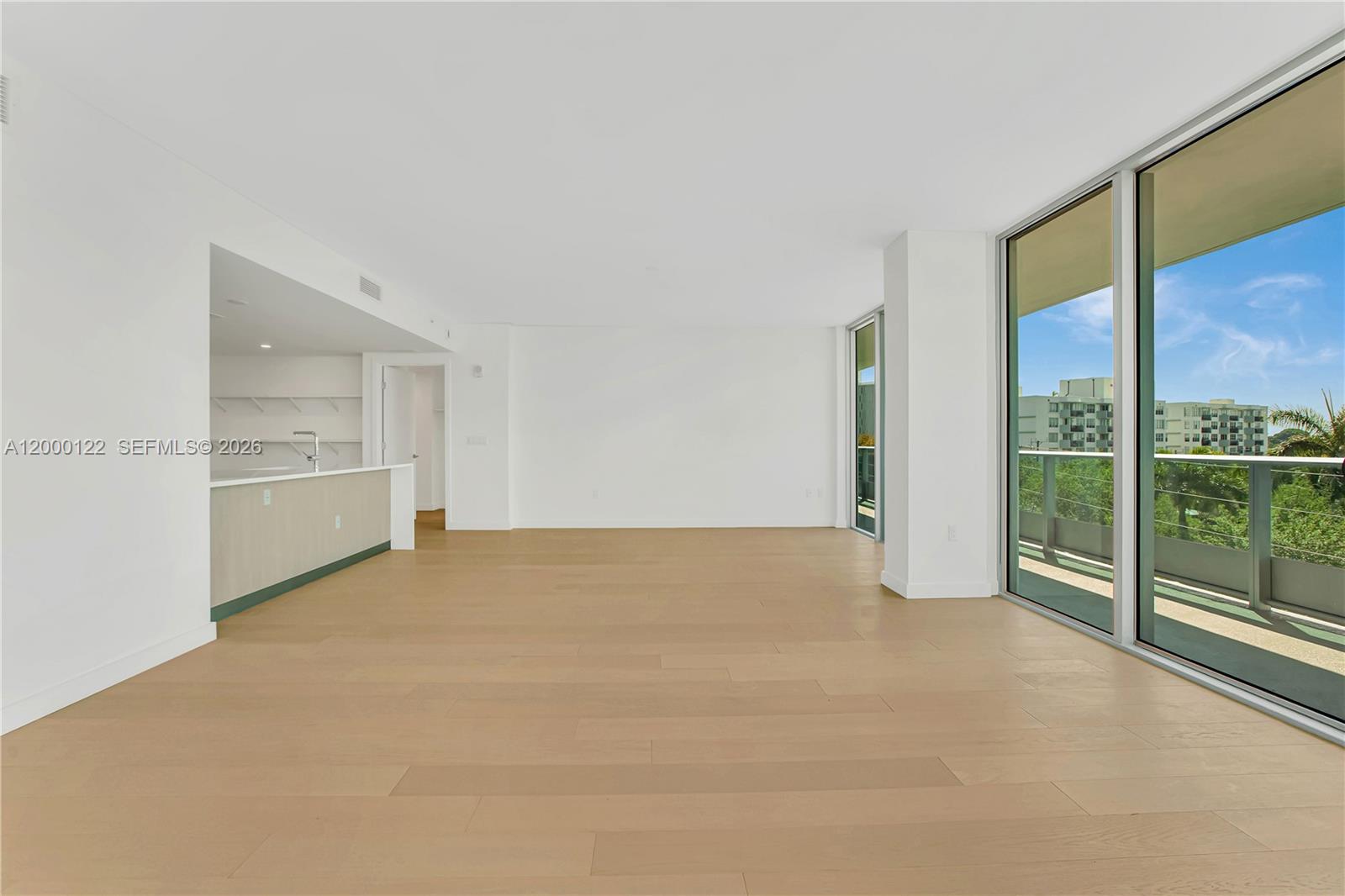 A12000122 Property Photo 41