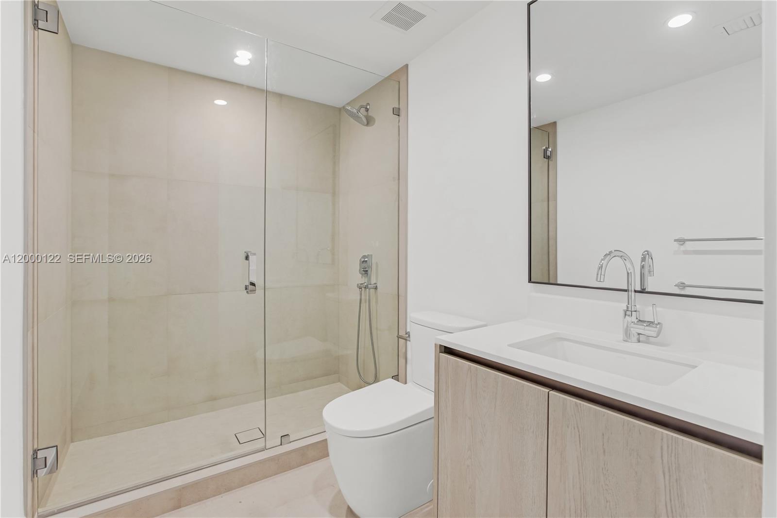 A12000122 Property Photo 49