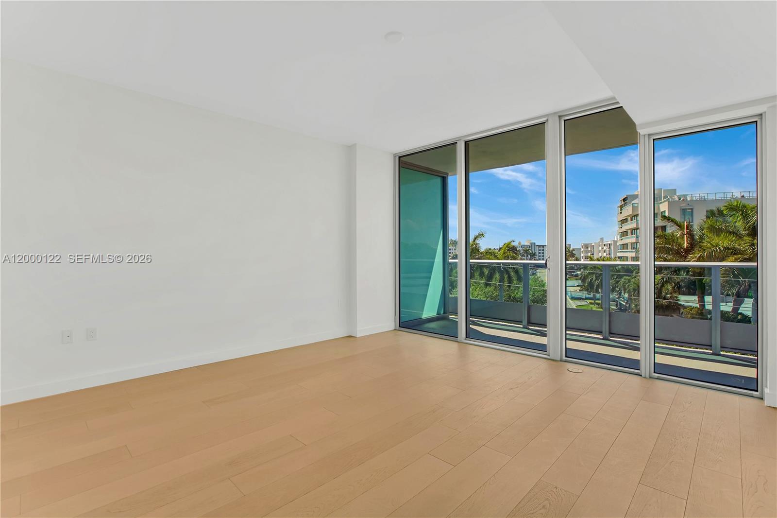 A12000122 Property Photo 50