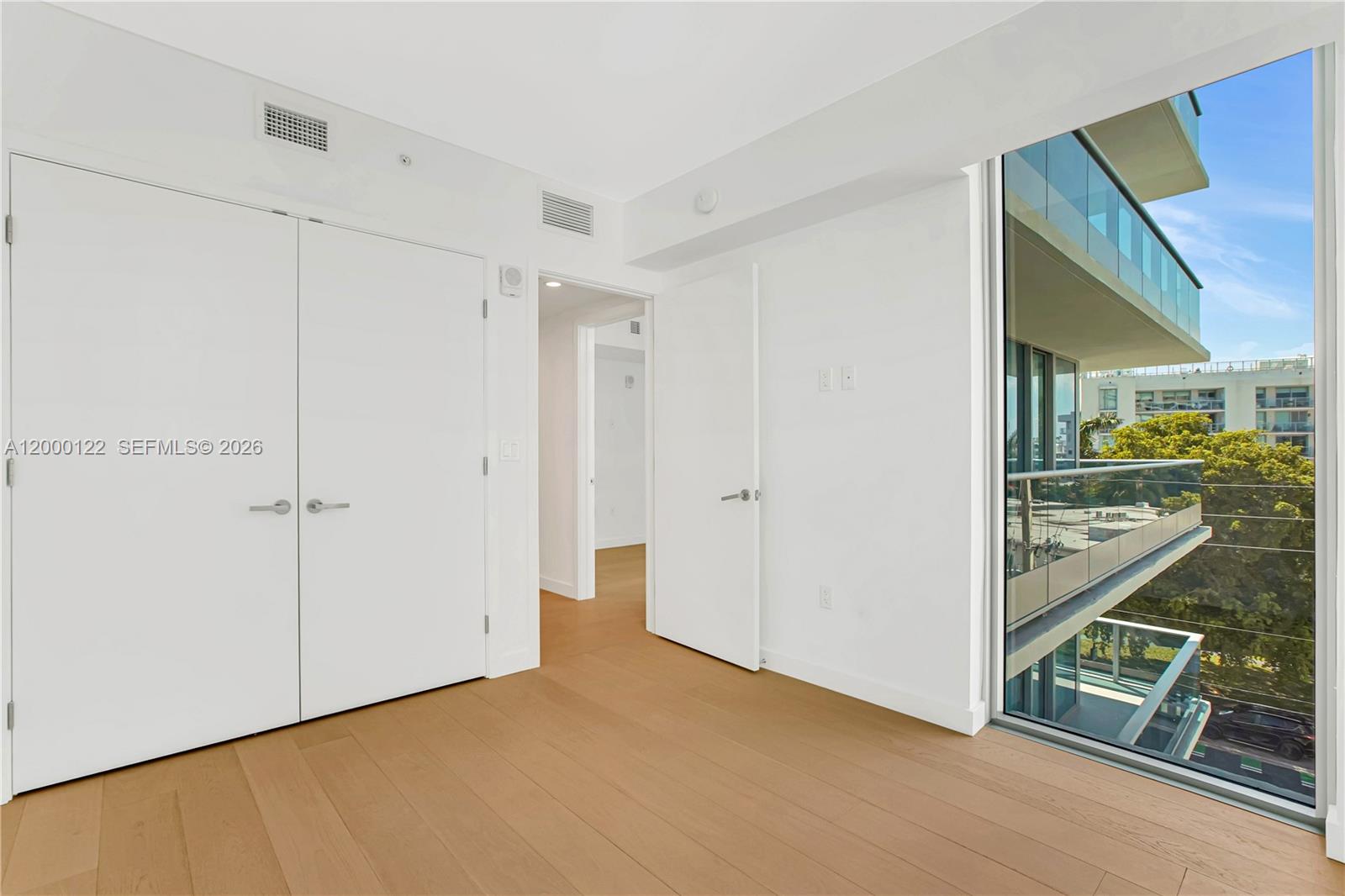 A12000122 Property Photo 52
