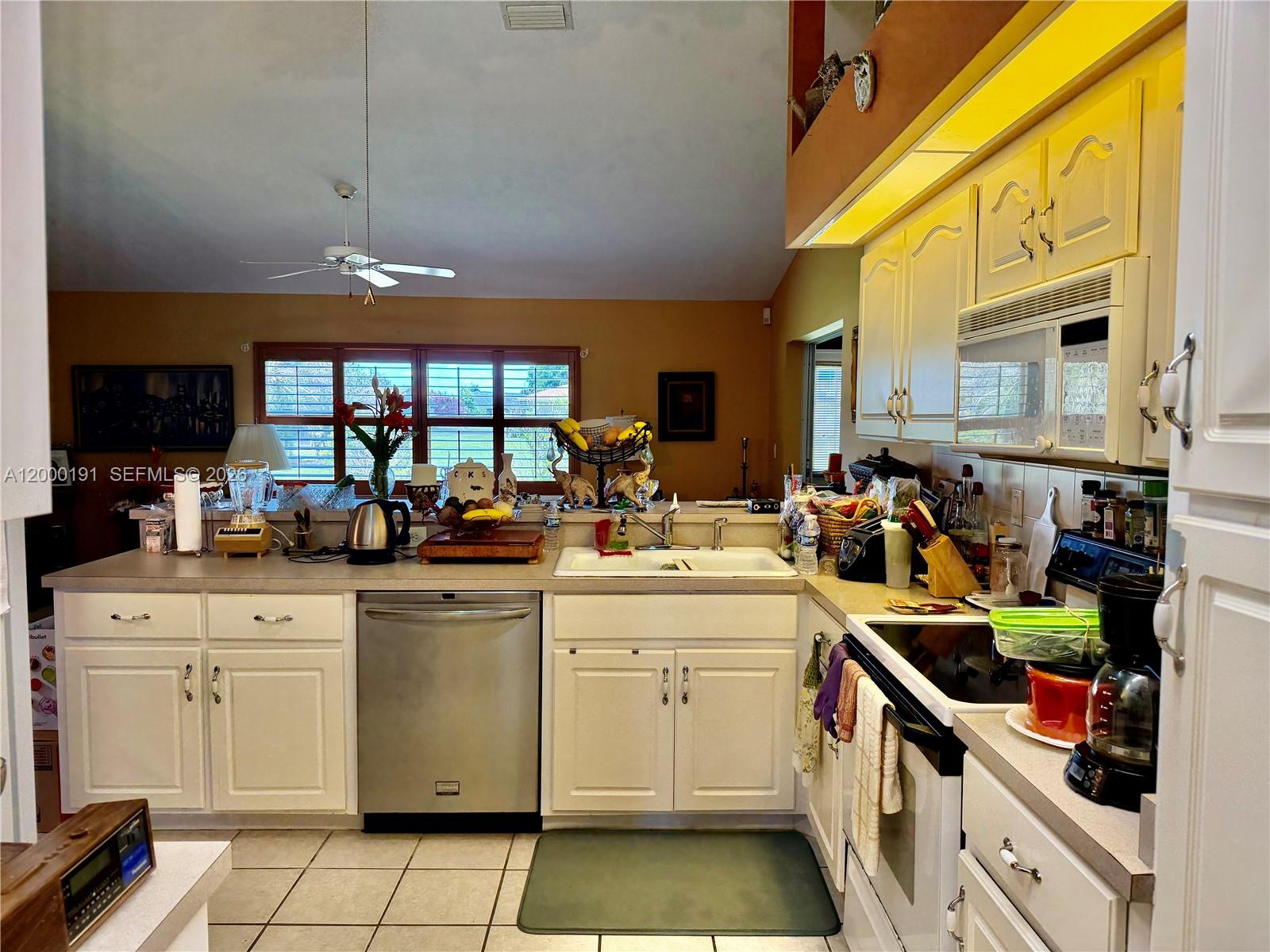 3509 Sunrise Drive Property Photo 3