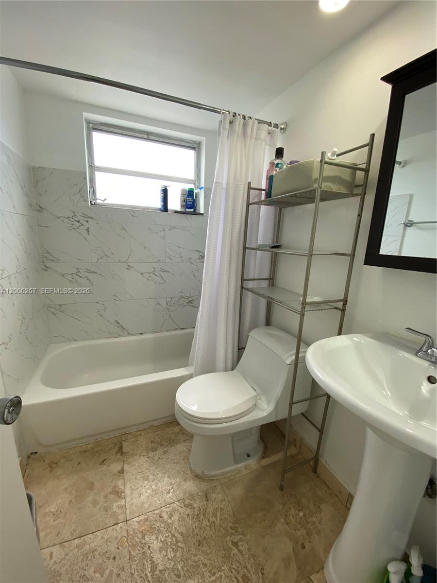 250 Layne Boulevard 110 Property Photo 16