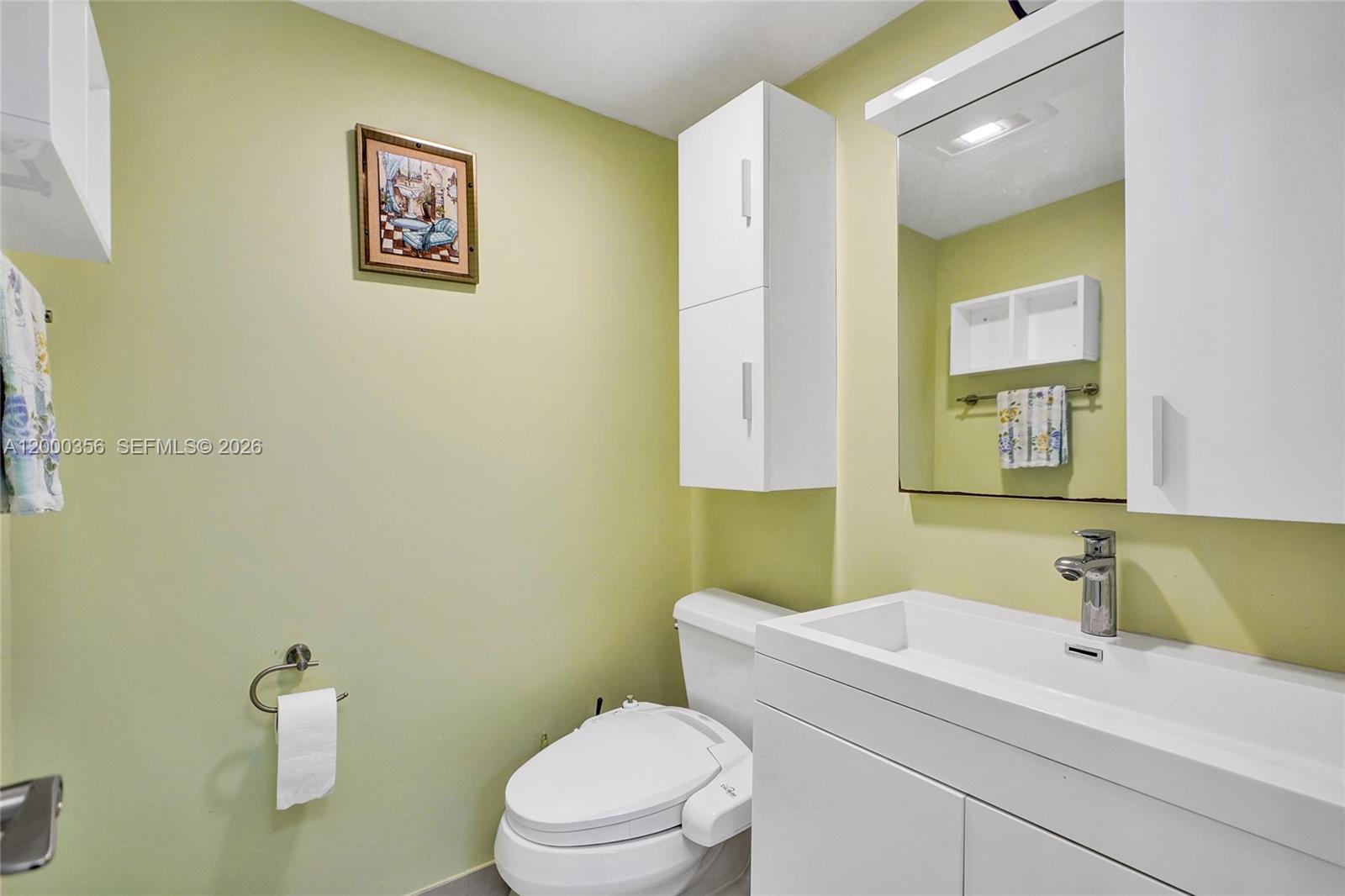 2401 S Ocean Drive 802 (available Now) Property Photo 18