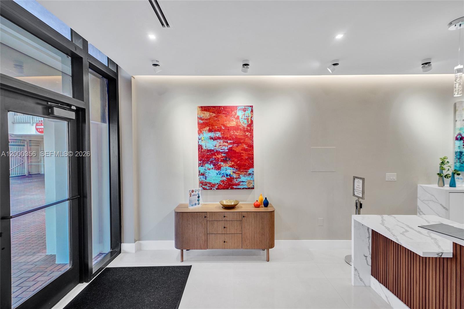 2401 S Ocean Drive 802 (available Now) Property Photo 36