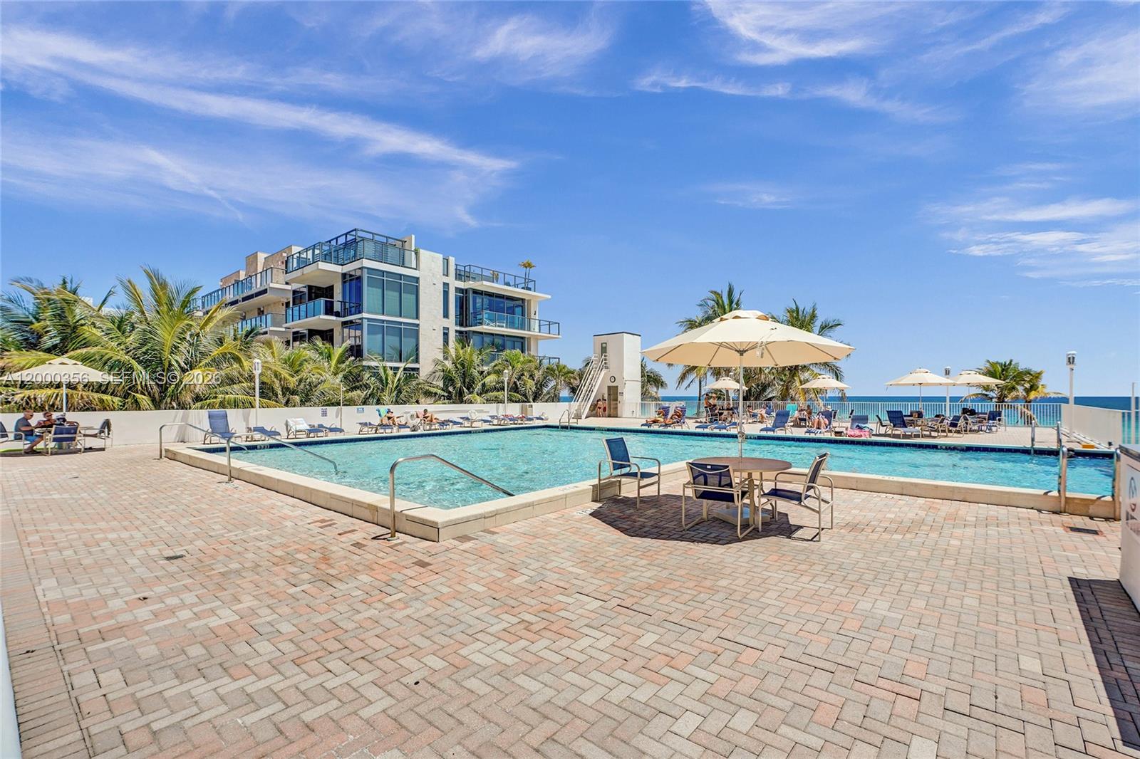 2401 S Ocean Drive 802 (available Now) Property Photo 41