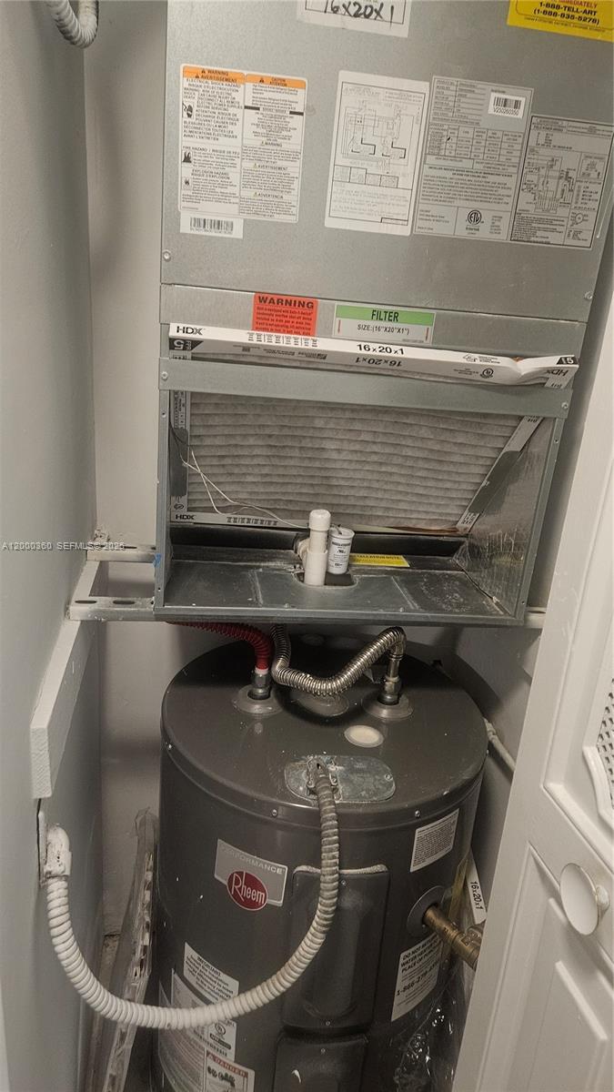 A12000360 Property Photo 11