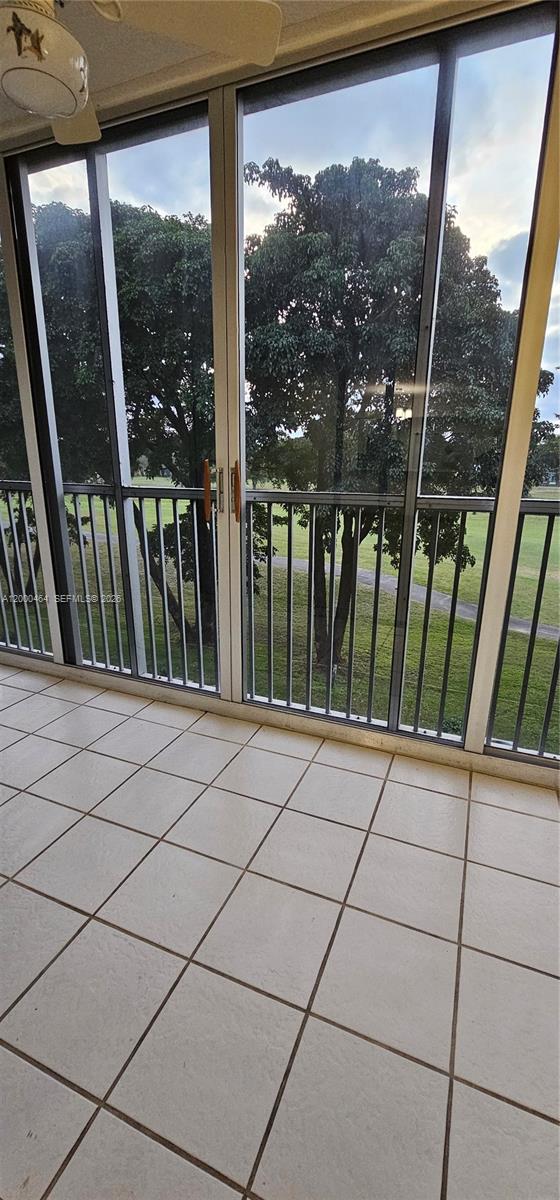 A12000464 Property Photo 3