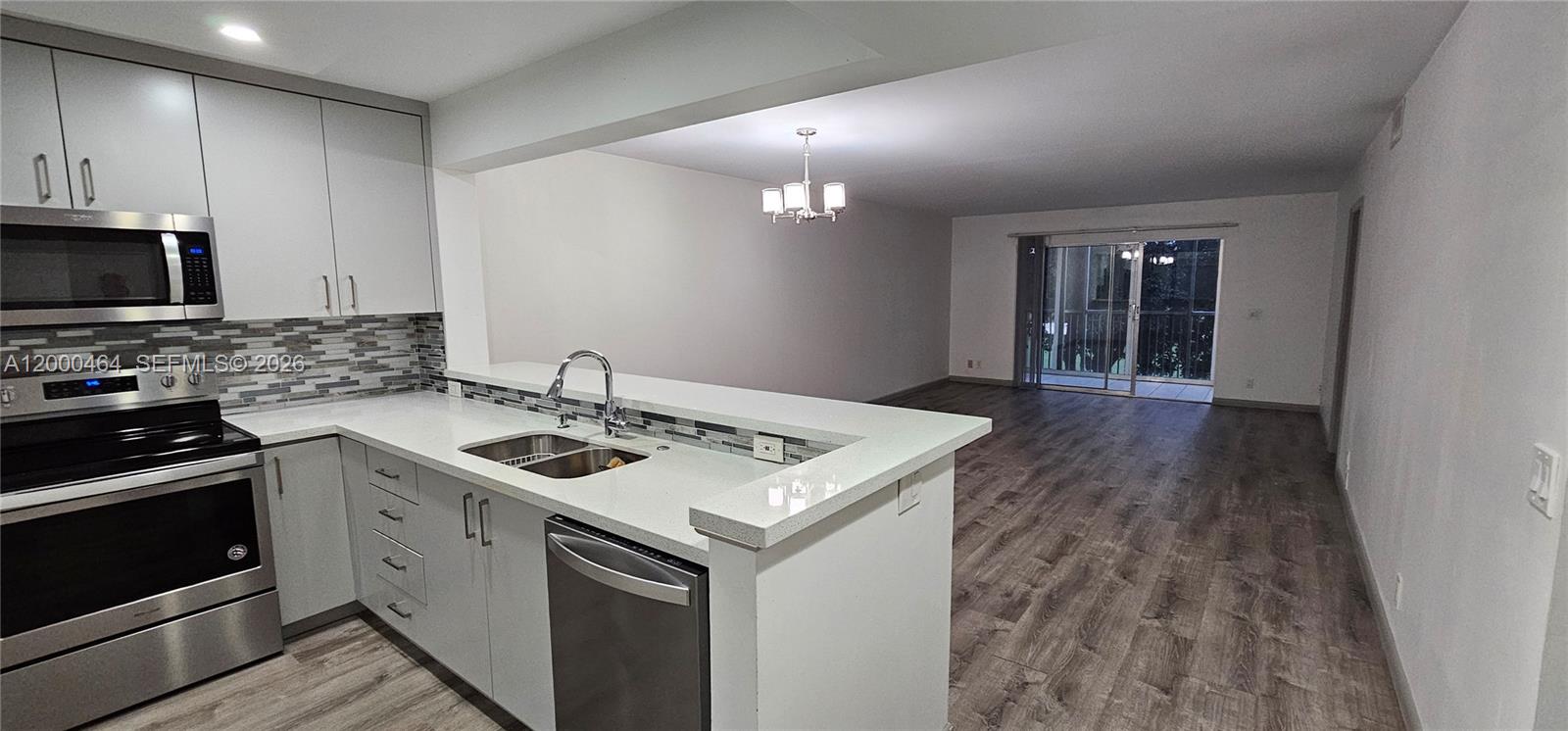 A12000464 Property Photo 11