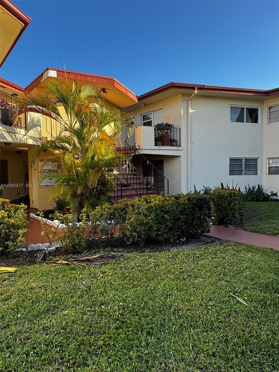 1601 Ne Miami Gardens Drive 103 Property Photo 5