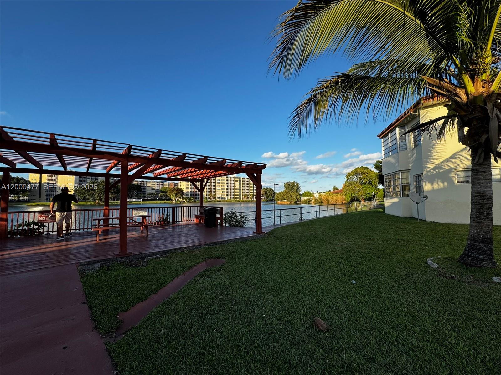 1601 Ne Miami Gardens Drive 103 Property Photo 6