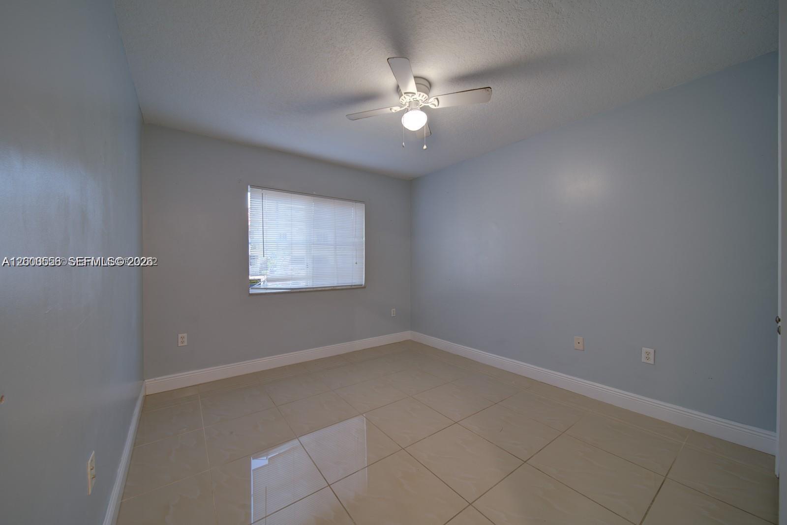 1250 Se 31st Court 104-33 Property Photo 14