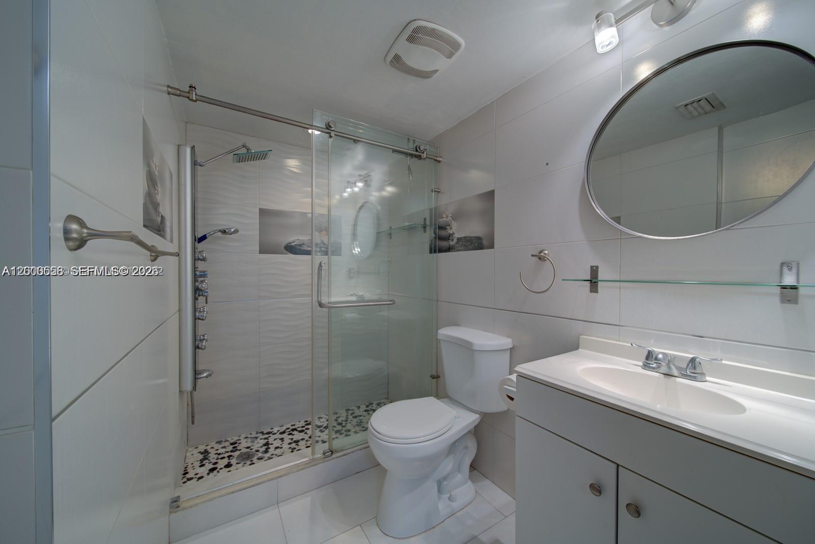 1250 Se 31st Court 104-33 Property Photo 17