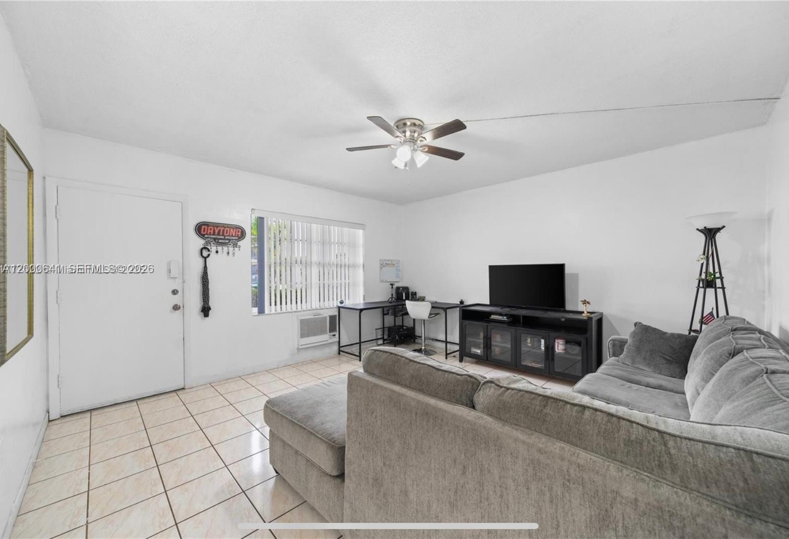 16900 Ne 14 109 Property Photo 3