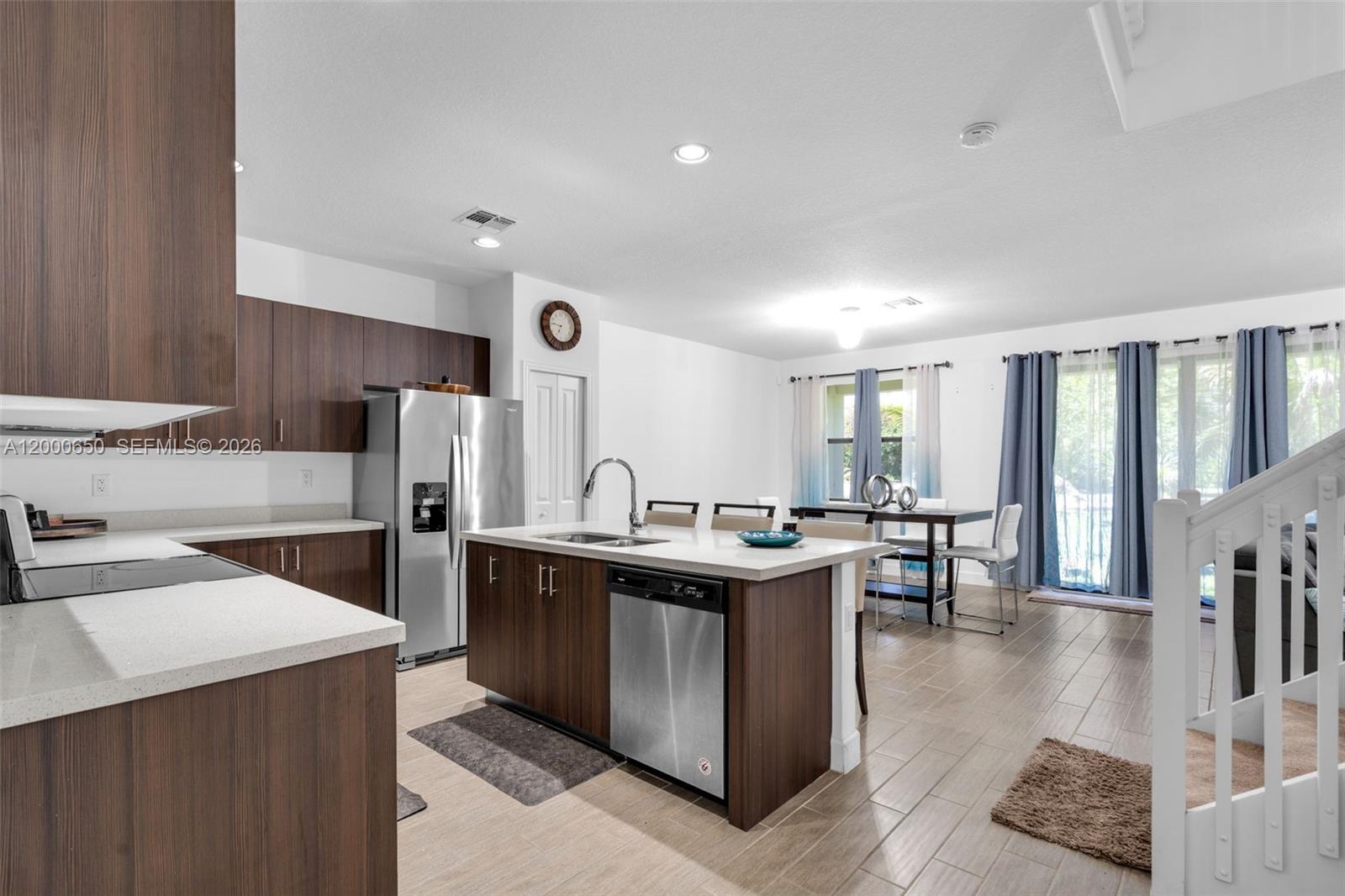 5113 Nw 52nd Street Property Photo 8
